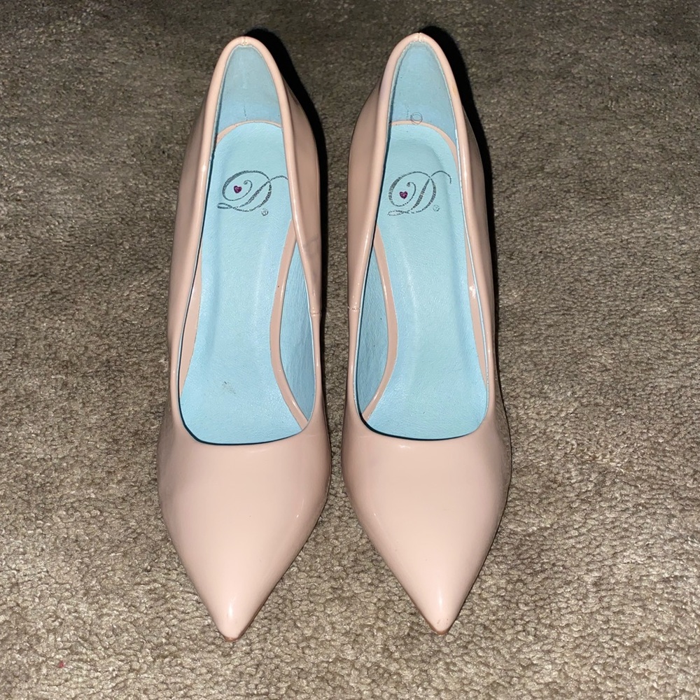 Women heels